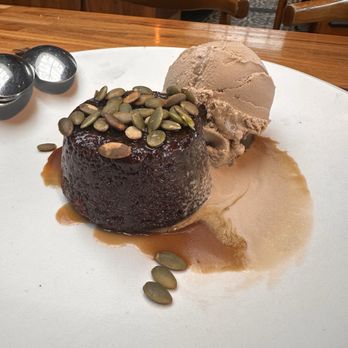 Cactus Restaurants - Kirkland - Pepita Caramel Cake 5/5 - Tex-Mex Near Me - Kirkland, Washington