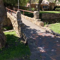 Santa Fe River Park - Bridge to pathway
