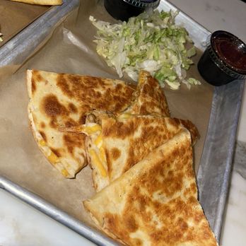 The Beerhouse - Chicken Quesadillas - New American Near Me - St. Louis, Missouri