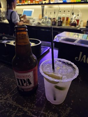 Zanzi Oakland by null