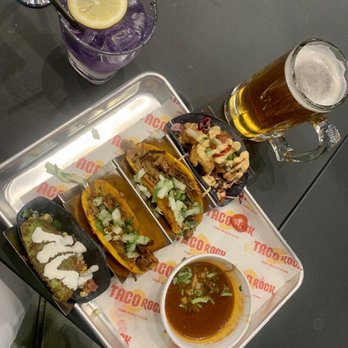 Taco Rock - Taco platter and drinks - Tacos Near Me - Alexandria, Virginia