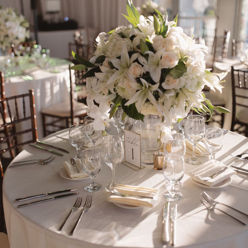 Vons - a table set for a wedding reception - Grocery Near Me - Redondo Beach, California Vons - a table set for a wedding reception - Grocery Near Me - Redondo Beach, California