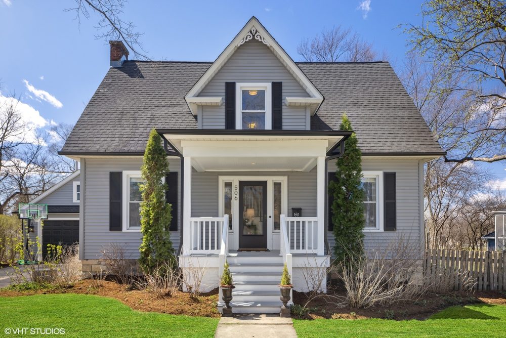 KATHRYN PINTO AT COMPASS CHICAGO WESTERN SUBURBS REAL ESTATE A