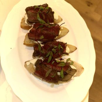 La Cave - Filet Mignon Tartine - French Near Me - Charleston, South Carolina La Cave - Filet Mignon Tartine - French Near Me - Charleston, South Carolina