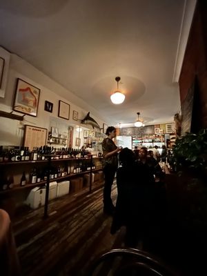Le Comptoir du Vin by null
