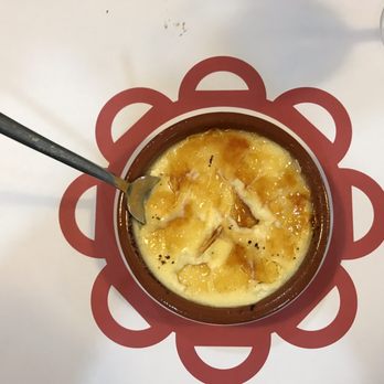 Barcelona Cooking - Crema de la Catalunya (Catalonia's version of crème brûlée) - Cooking Schools Near Me - Barcelona, B
