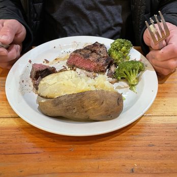 Pine Country Restaurant - Ribeye, potato, and broccoli. - Breakfast & Brunch Near Me - Williams, Arizona