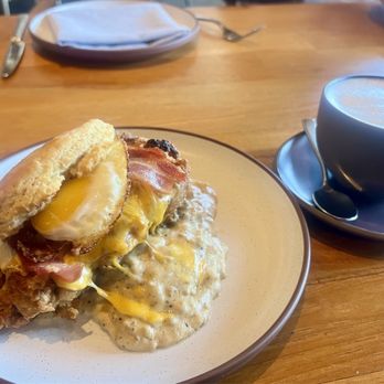 Yardbird - Crispy Chicken Biscuits - Southern Near Me - Los Angeles, California Yardbird - Crispy Chicken Biscuits - Southern Near Me - Los Angeles, California