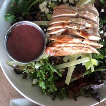 1741 Pub & Grill - Chicken Salad - New American Near Me - Middlefield, Connecticut
