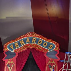 Venardos Circus