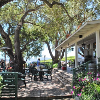 Rusack Vineyards - Wineries Near Me - Solvang, California
