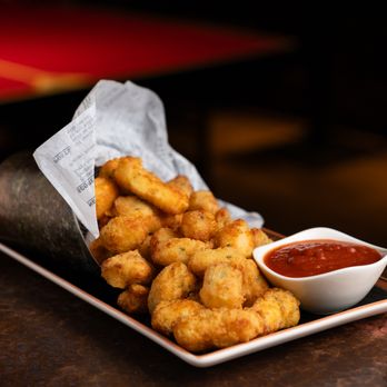 AceBounce - GARLIC PARMESAN CHEESE CURDS - Cocktail Bars Near Me - Chicago, Illinois