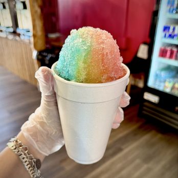 Spoon It - Rainbow Snow cones - Ice Cream & Frozen Yogurt Near Me - Beaumont, Texas Spoon It - Rainbow Snow cones - Ice Cream & Frozen Yogurt Near Me - Beaumont, Texas