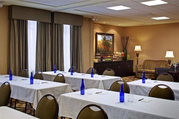 Best Western Plus University Park Inn & Suites by null