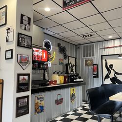 maybe baby burgers - Cute decor inside!