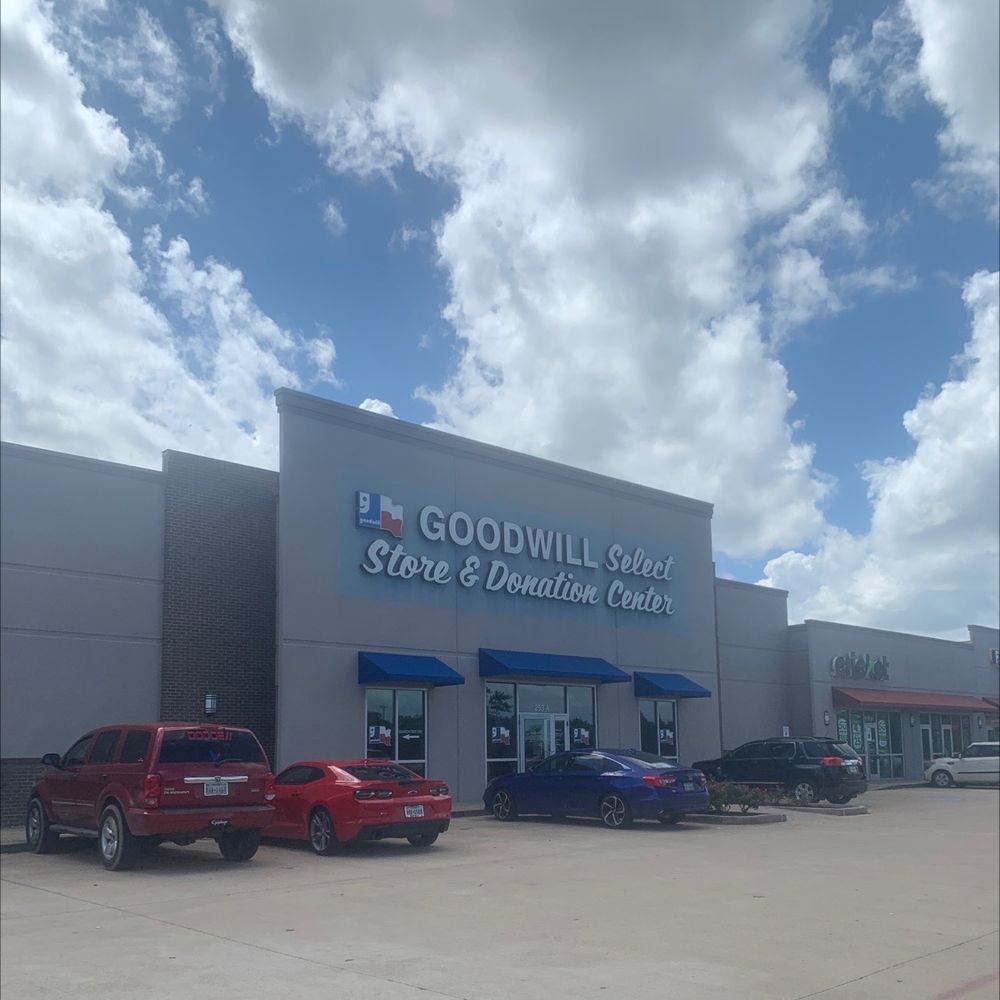 GOODWILL HOUSTON Updated July 2025 253 Bypass N, Alvin, Texas