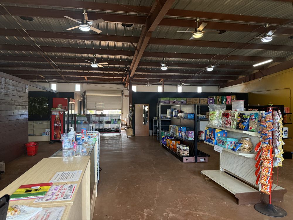 The Tobacco Shack Holomua