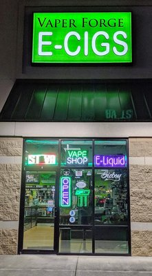 vape shop aberkenfig Vaper Forge, 4673 Hwy 280, Ste 8, Birmingham, AL 35242, US