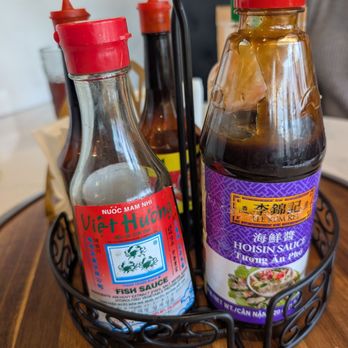 Pho Wayne - Thai Near Me - Berwyn, Pennsylvania