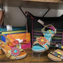 Footprints in the Sand - Shoes