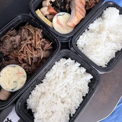 Neighborhood Bento - Salmon Bento and Beef Bento