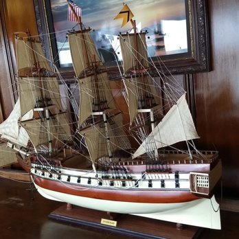 The Inn at 2nd & C - Super cute nautical decor. - Hotels Near Me - Eureka, California
