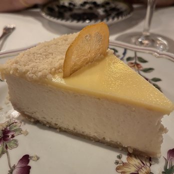 Carbone - Lemon cheesecake - New American Near Me - Miami Beach, Florida Carbone - Lemon cheesecake - New American Near Me - Miami Beach, Florida