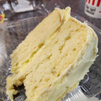 Portillo's - Lemon Cake - Hot Dogs Near Me - Orlando, Florida