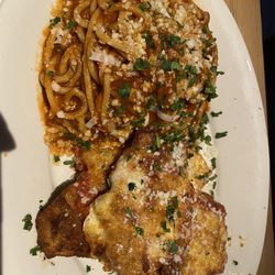Silvio's Trattoria e Pizzeria - Chicken Parmigiana