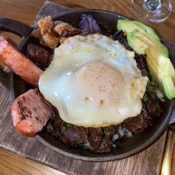 Chica Miami - Bandeja Paisa - Latin American Near Me - Miami, Florida