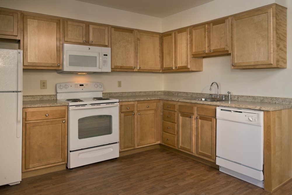 PARKWOOD VILLAGE APARTMENTS Updated June 2024 14 Reviews 1000 S