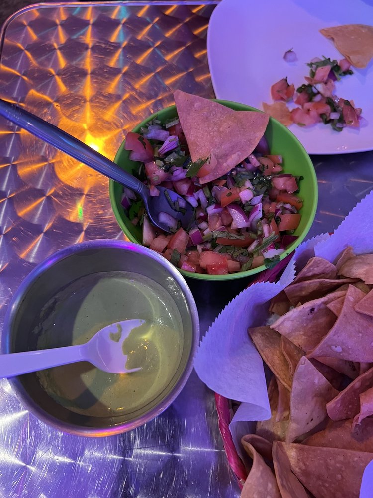 The Patroons Mexican Restaurant — restaurante mexicano en McHenry