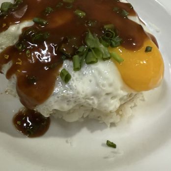808 OLD TOWN  - Loco moco - Hawaiian Near Me - Wailuku, Hawaii
