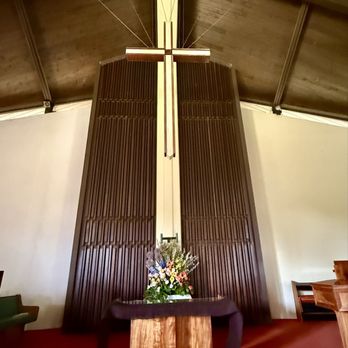 Nuuanu Congregational Church - Religious Organizations Near Me - Honolulu, Hawaii