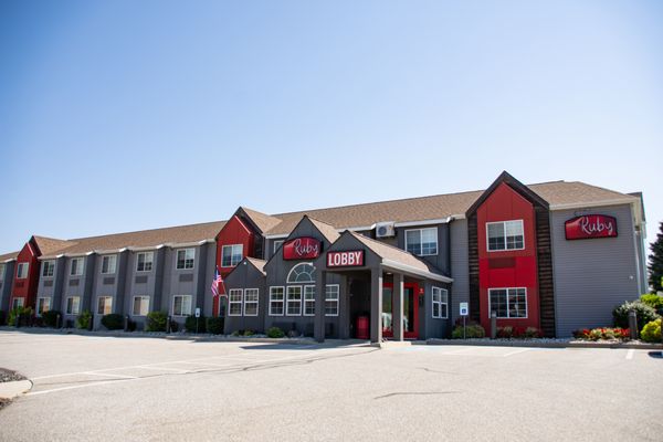Hotel Ruby Sandpoint | Ponderay by null