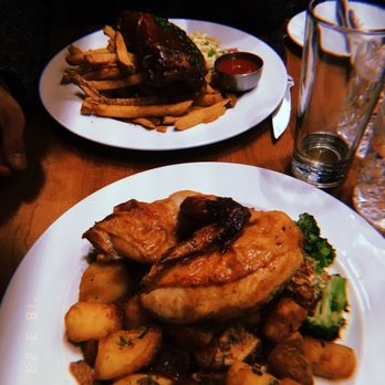 Reds - Ribs and chicken - Venues & Event Spaces Near Me - Mississauga, Ontario Reds - Ribs and chicken - Venues & Event Spaces Near Me - Mississauga, Ontario