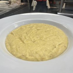 Cherry Street Kitchen - Cheese grits