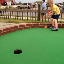 River Country Mini Golf