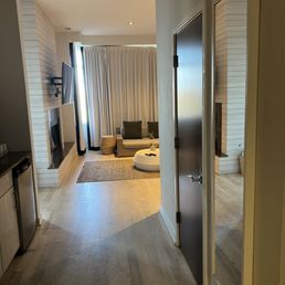 Beautiful room. Very spacious. Beautiful room. Very spacious.