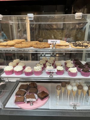 A Girl Named Pinky by null