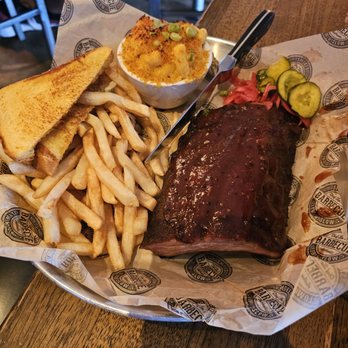 Pioneer BBQ - Ribs mac and cheese fries toast - Barbeque Near Me - San Diego, California Pioneer BBQ - Ribs mac and cheese fries toast - Barbeque Near Me - San Diego, California