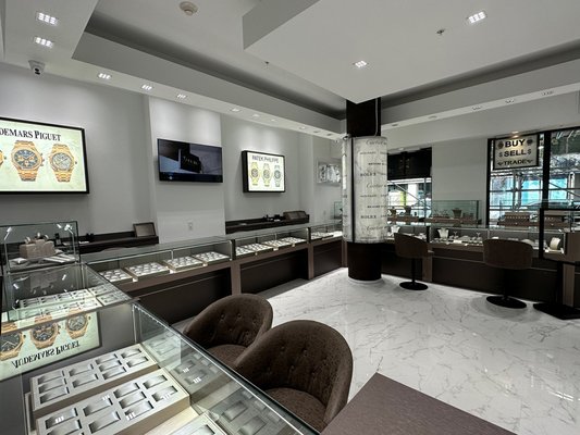 G LUXE JEWELERS - Updated September 2024 - 11 Photos - 32 NE 1st St
