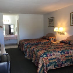 American Inn - Twin Bed Full Size - Smoking and Non Smoking