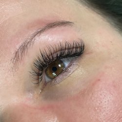 Eye Candy Lash Studio - Classic Lashes