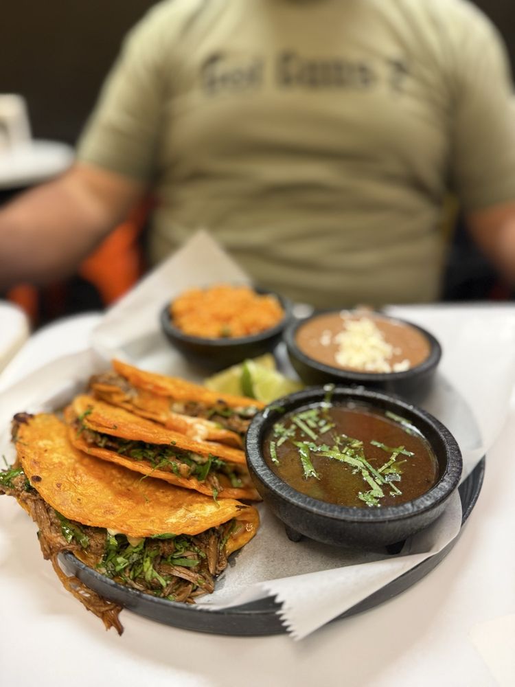 Food from Tamalcalli The Tamale, Taco & Cerveza Stand 