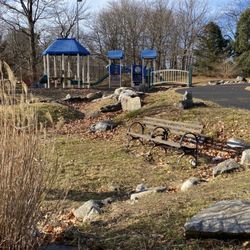 Lockwood Mathews Park - Nice play area behind stepping stones.