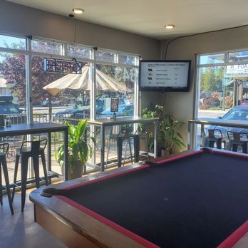 3Kings Americana Bistro - Sports Bars Near Me - Grass Valley, California 3Kings Americana Bistro - Sports Bars Near Me - Grass Valley, California