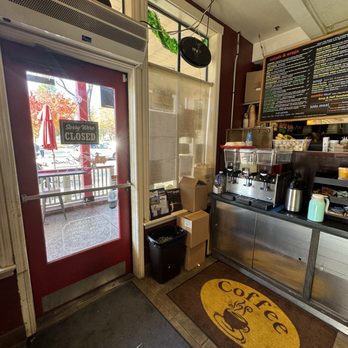 Red Scooter Deli - Delis Near Me - Paso Robles, California Red Scooter Deli - Delis Near Me - Paso Robles, California