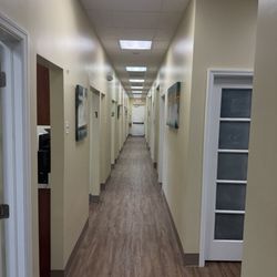 Smile Design San Carlos - Office hallway, Smile Design San Carlos. Dentist in Fort Myers, FL.