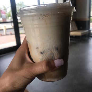 Starbucks - Iced Cloud Caramel Macchiato - Coffee & Tea Near Me - Hicksville, New York Starbucks - Iced Cloud Caramel Macchiato - Coffee & Tea Near Me - Hicksville, New York
